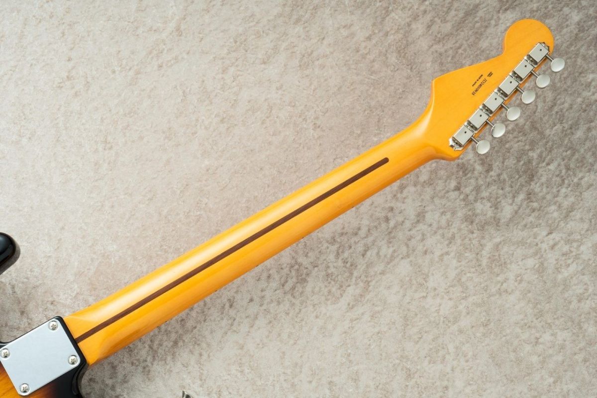 FSR Made in Japan Traditional II 50s Stratocaster -2 Tone Sunburst