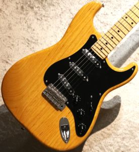 Hide X JAPAN Guitar Collection 1/8 Scale Fernandes | eBay