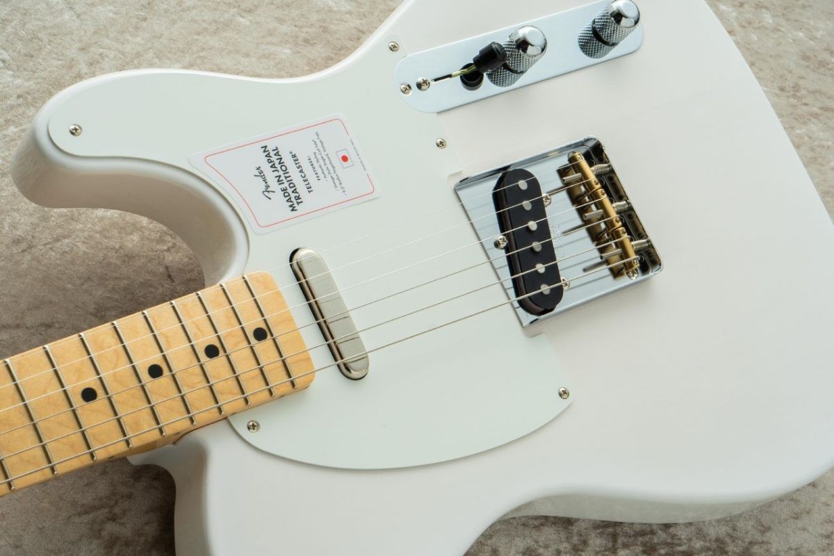Made in Japan Traditional II 50s Telecaster -White Blonde
