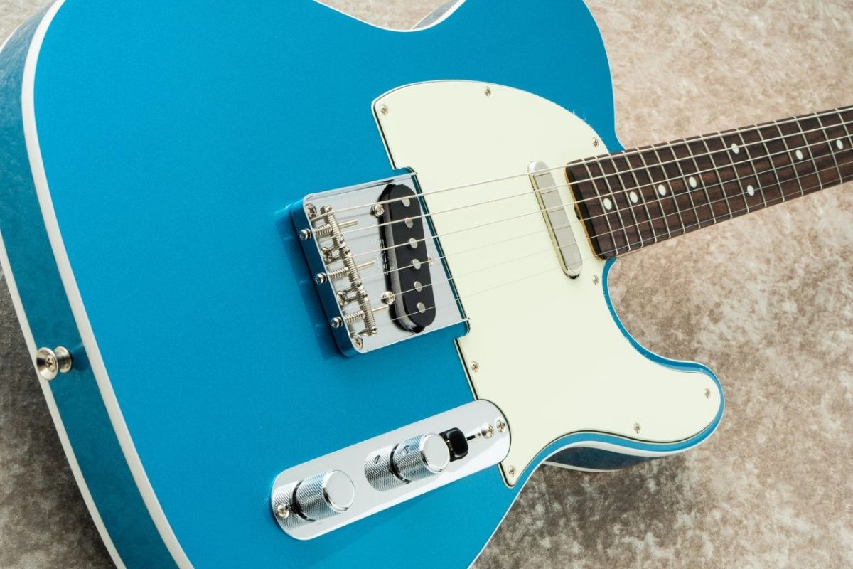 FSR Made in Japan Traditional II 60s Telecaster Custom -Lake