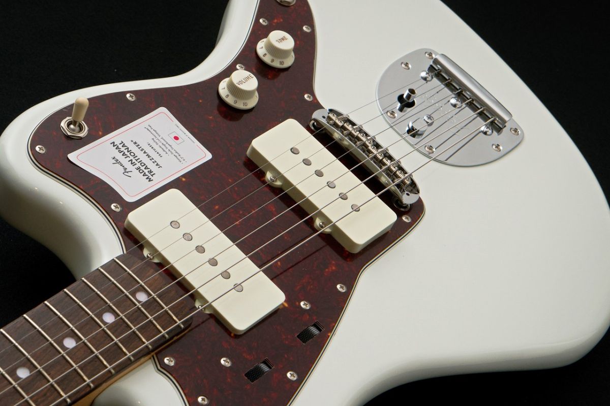 Made in Japan Traditional II 60s Jazzmaster Olympic White