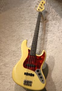 Fullertone PRO-BAGANDA +spitfireピックガード 数量は多】 Fullertone +spitfireピックガード PRO-BAGANDA