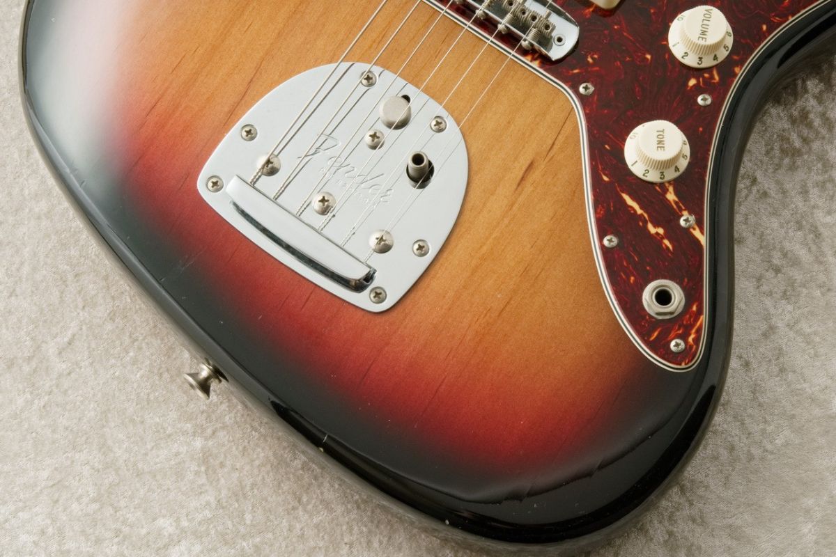 American Vintage 62 Jazzmaster -3Tone Sunburst- 2008年製 【USED