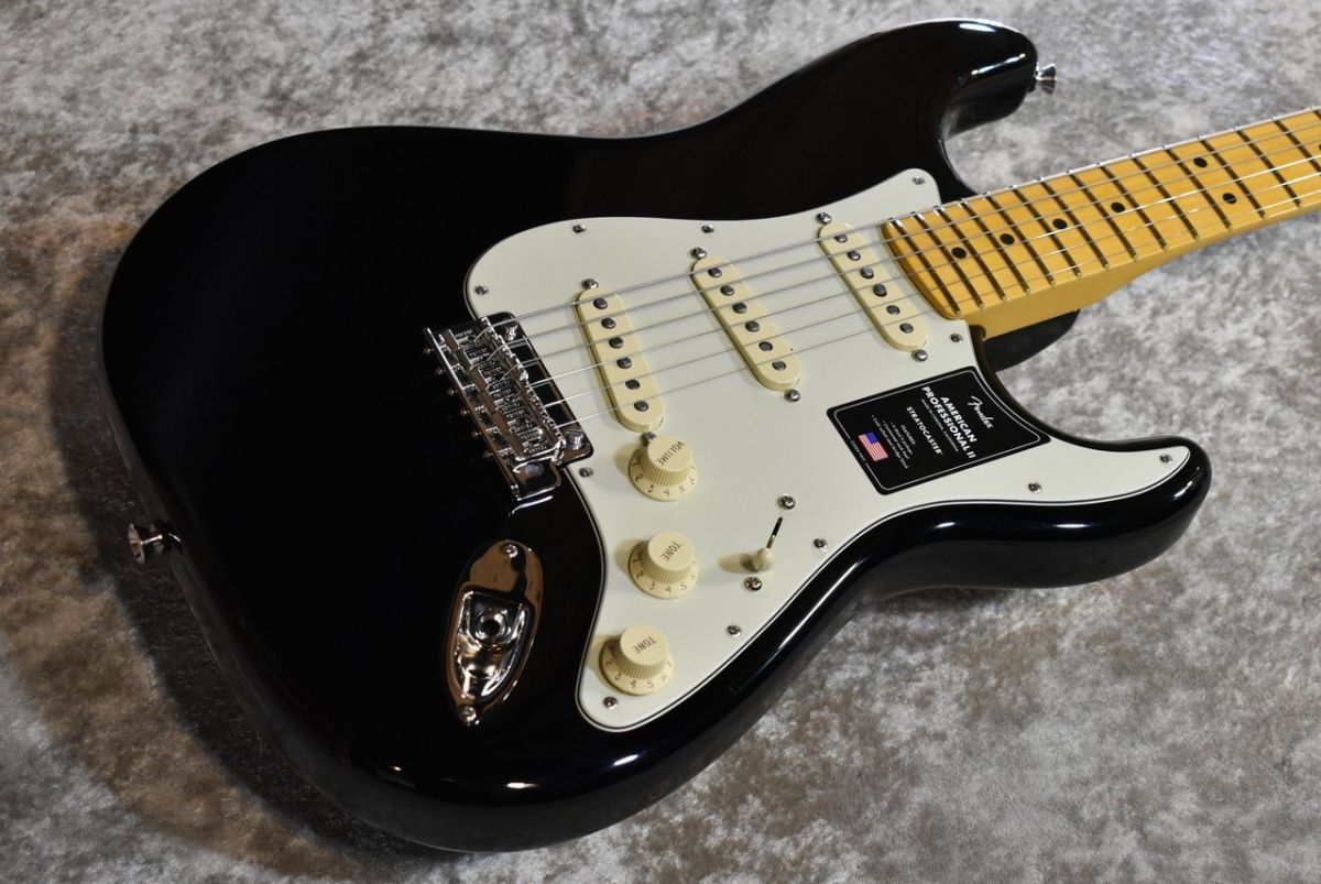 Fender Stratocaster 黒 エレキギター Squier by Fender SONIC STRATOCASTER HSS Black エレキギター初心者14