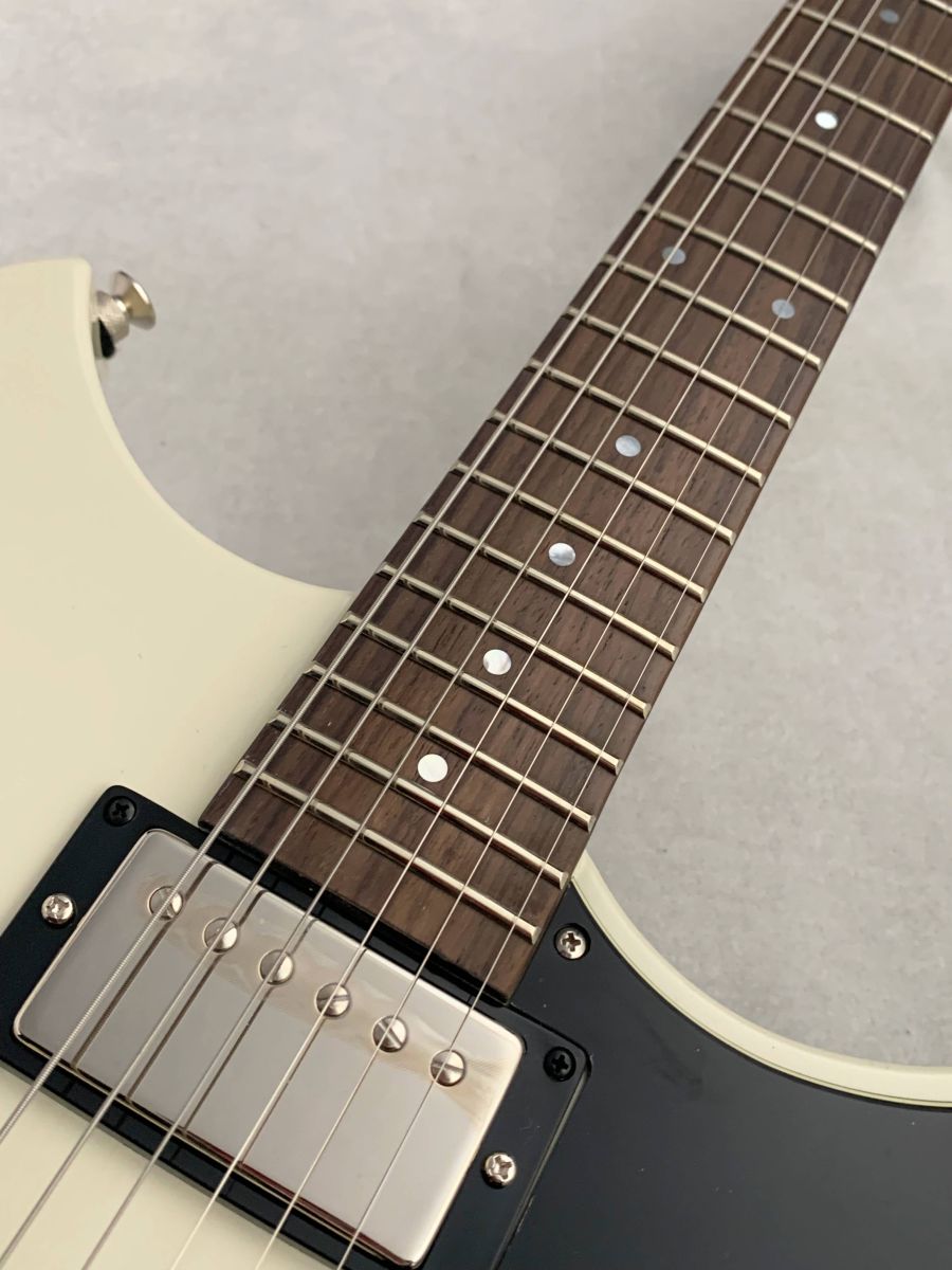 【美品！】YAMAHA REVSTAR RSE20 Yamaha Revstar RSE20 Element Series Electric Guitar - RS