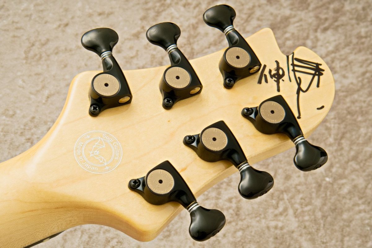 レア！　未使用　美品　Ｂａｃｈ準正　 ジェムストーン・フィンガーボタン アワビ貝 あざみシルバーペンダント（P85）ORTAK 70148 | 英国雑貨専門店