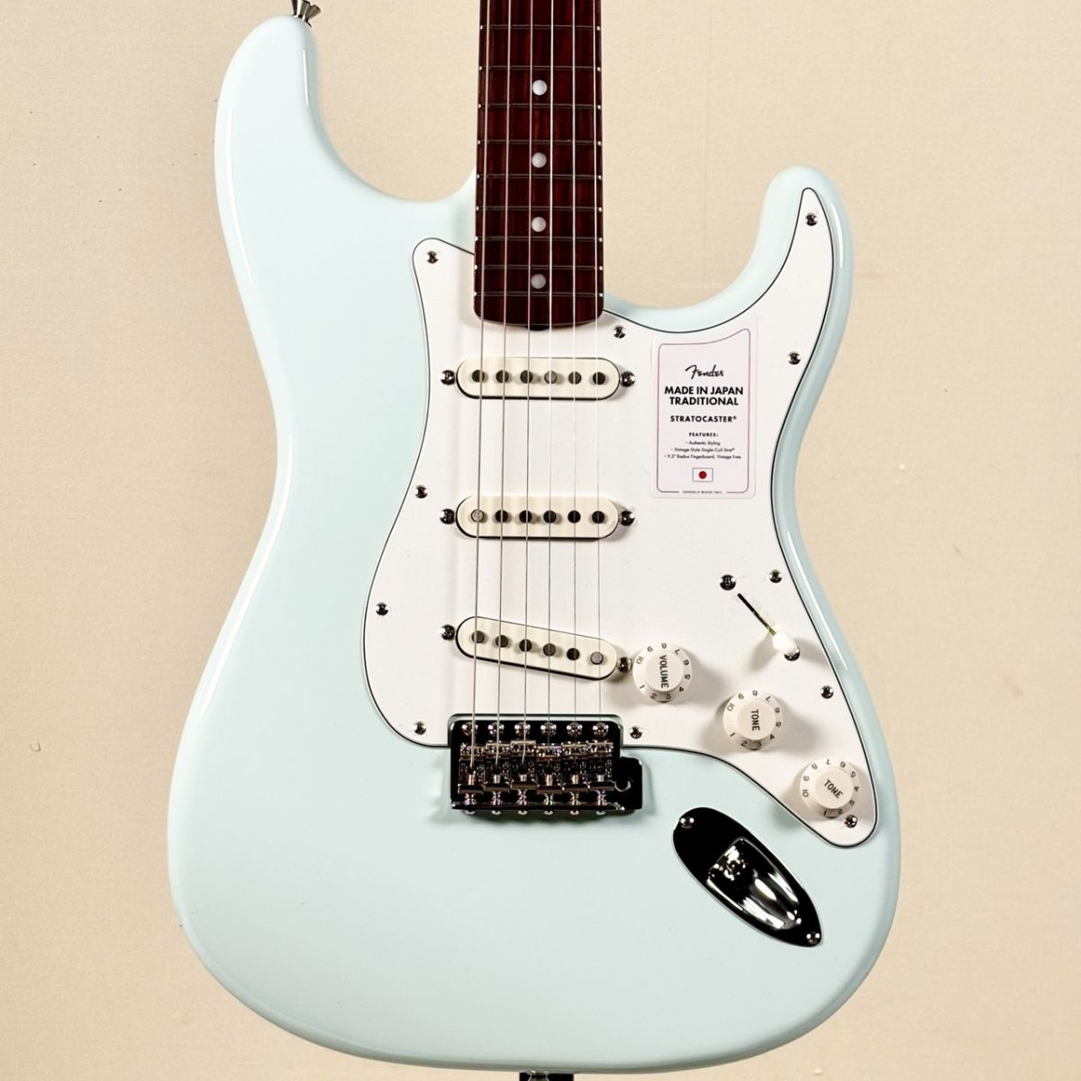 Made in Japan Traditional Late 60s Stratocaster -Sonic Blue