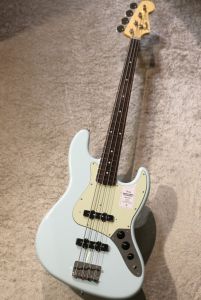 Fender　エレキベース Made in Japan Traditional 60s Jazz Bass -Sonic Blue- #JD25005025