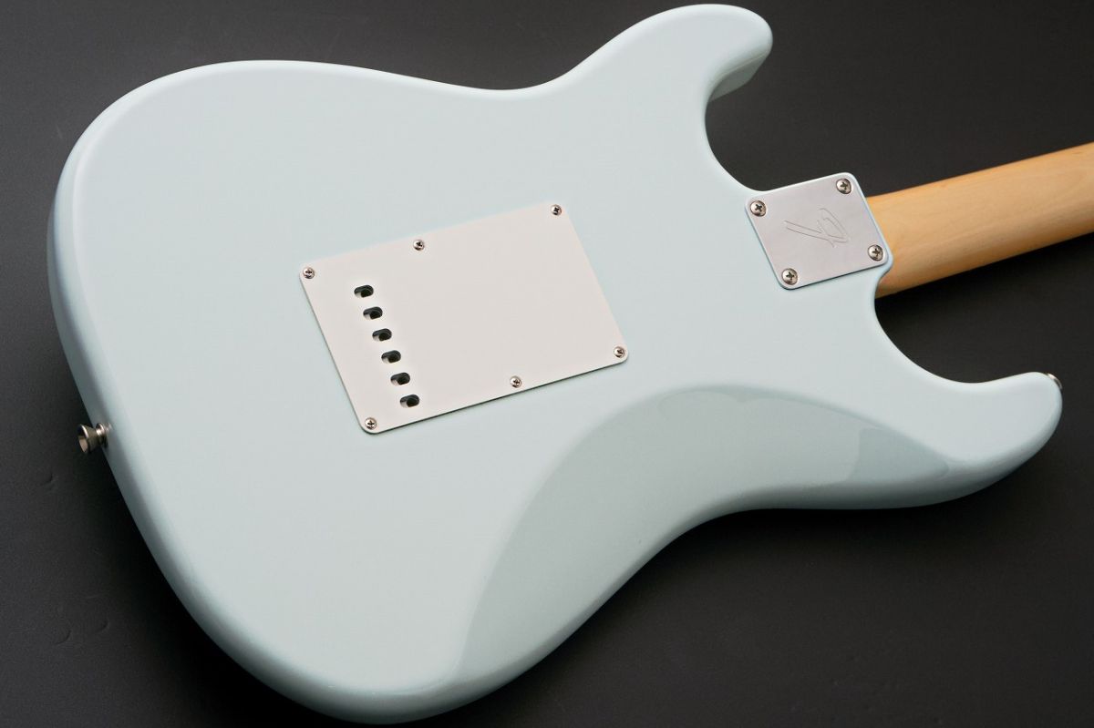 Made in Japan Traditional II Late 60s Stratocaster -Sonic