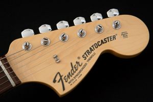 Made in Japan Traditional II Late 60s Stratocaster Sonic Blue