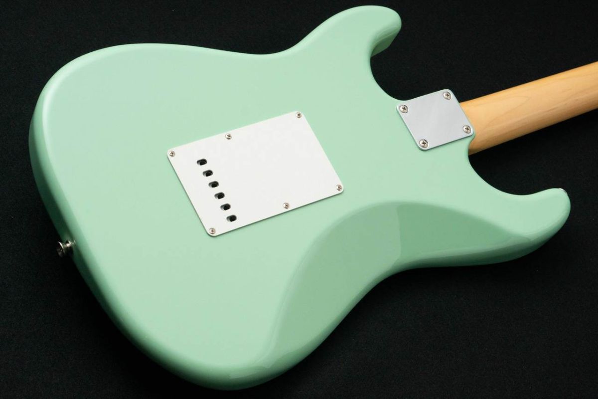 Made in Japan Traditional II 60s Stratocaster -Surf Green