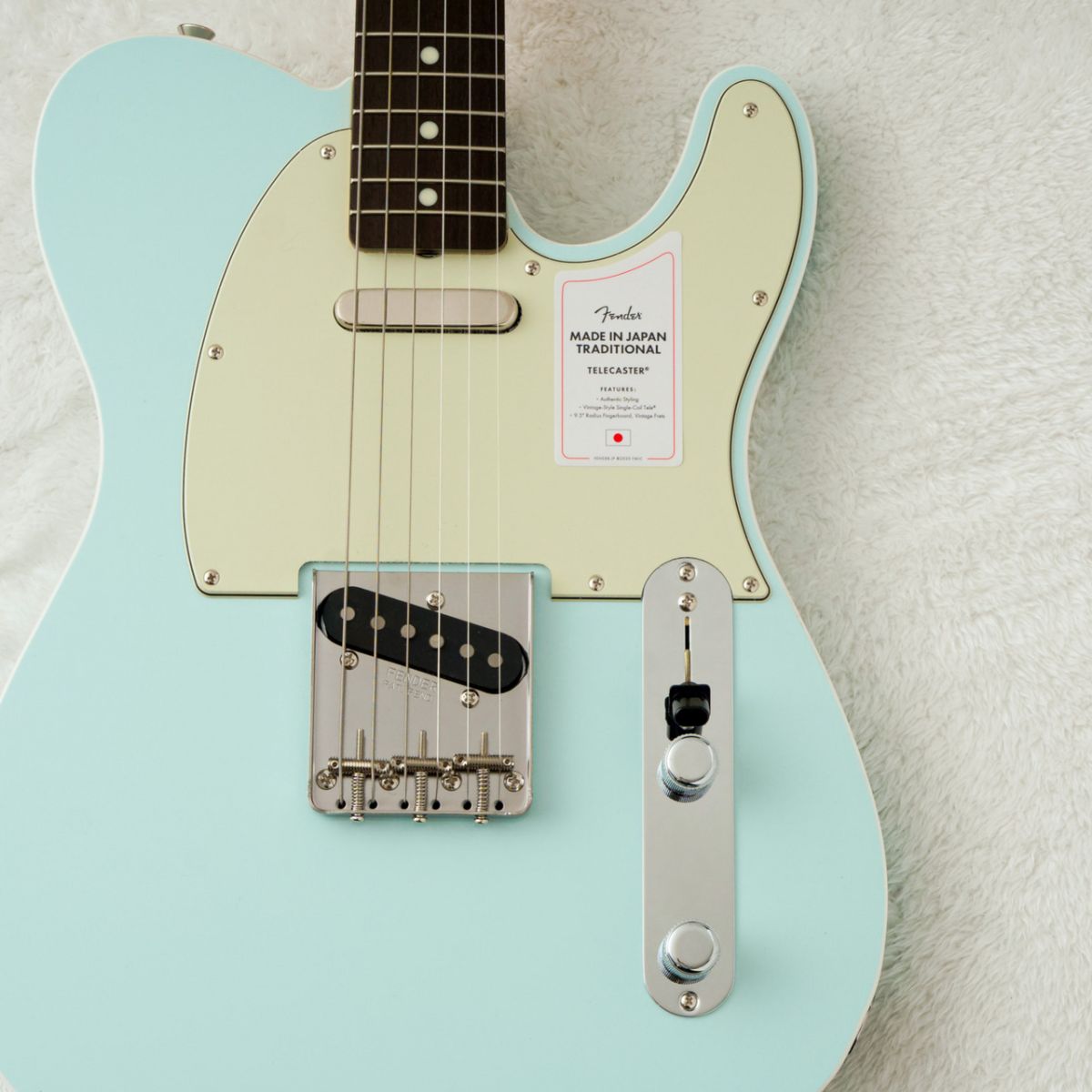 Made in Japan Traditional II 60s Custom Telecaster Sonic Blue