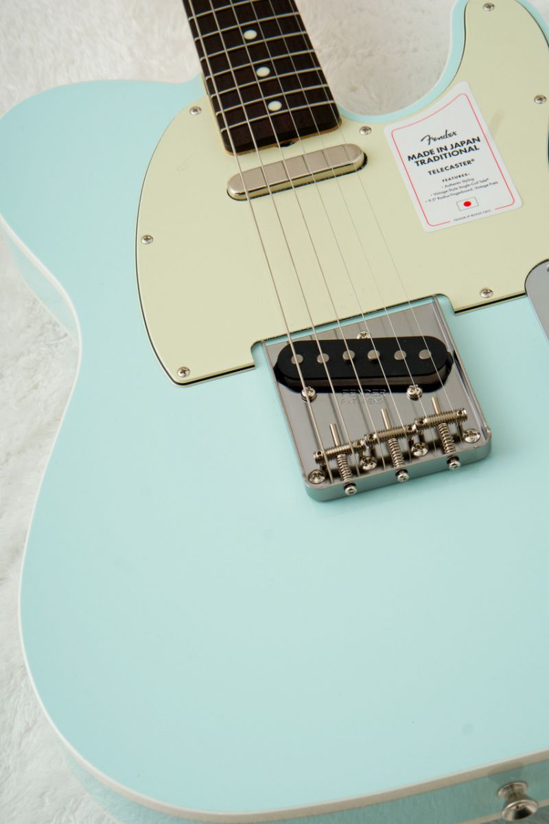 Made in Japan Traditional II 60s Custom Telecaster Sonic Blue