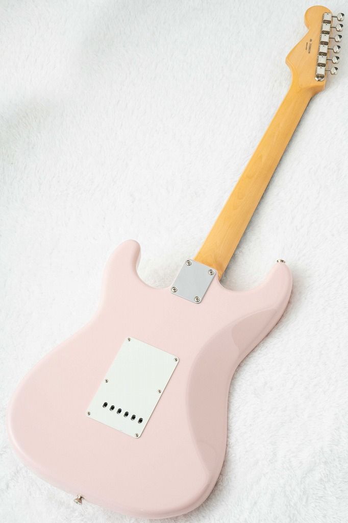 Made in Japan Traditional II 60s Stratocaster Shell Pink
