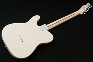 Made in Japan Traditional II 70s Telecaster Thinline Olympic White