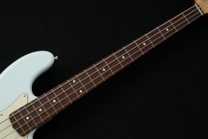 Made in Japan Traditional II 60s Jazz Bass -Sonic Blue