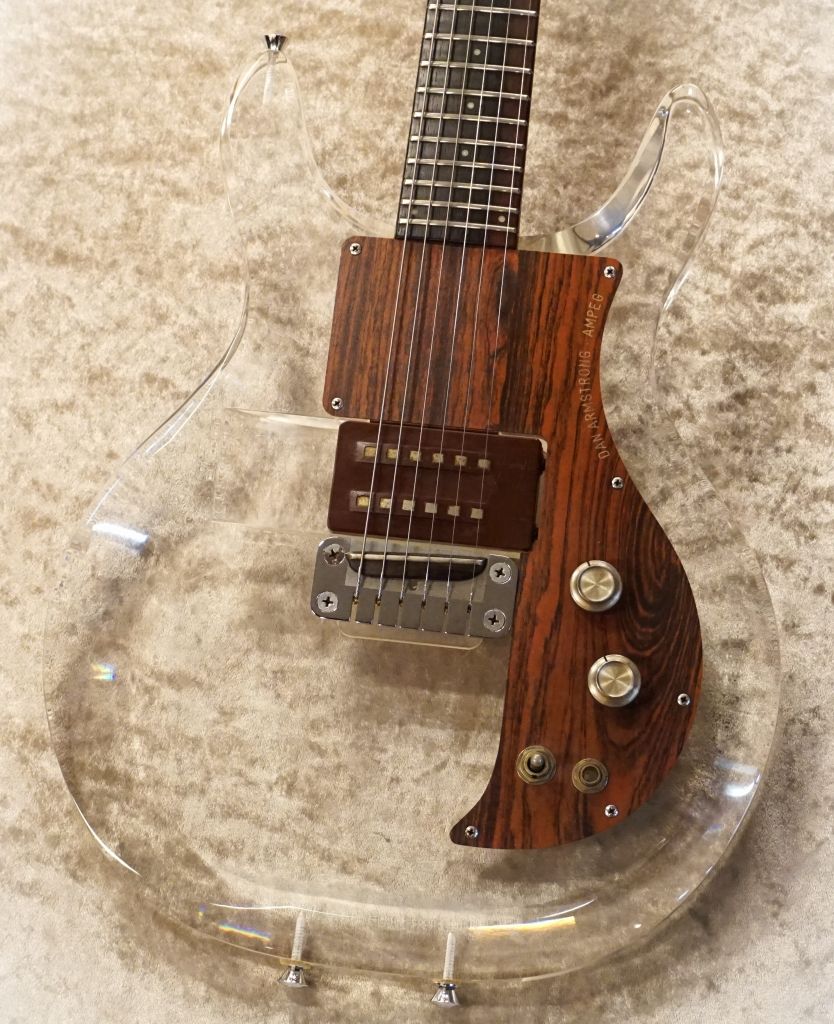 ダンアームストロング ギター 綺麗です Dan Armstrong Lucite Guitar 1971年製Vintage | 【クロサワ楽器