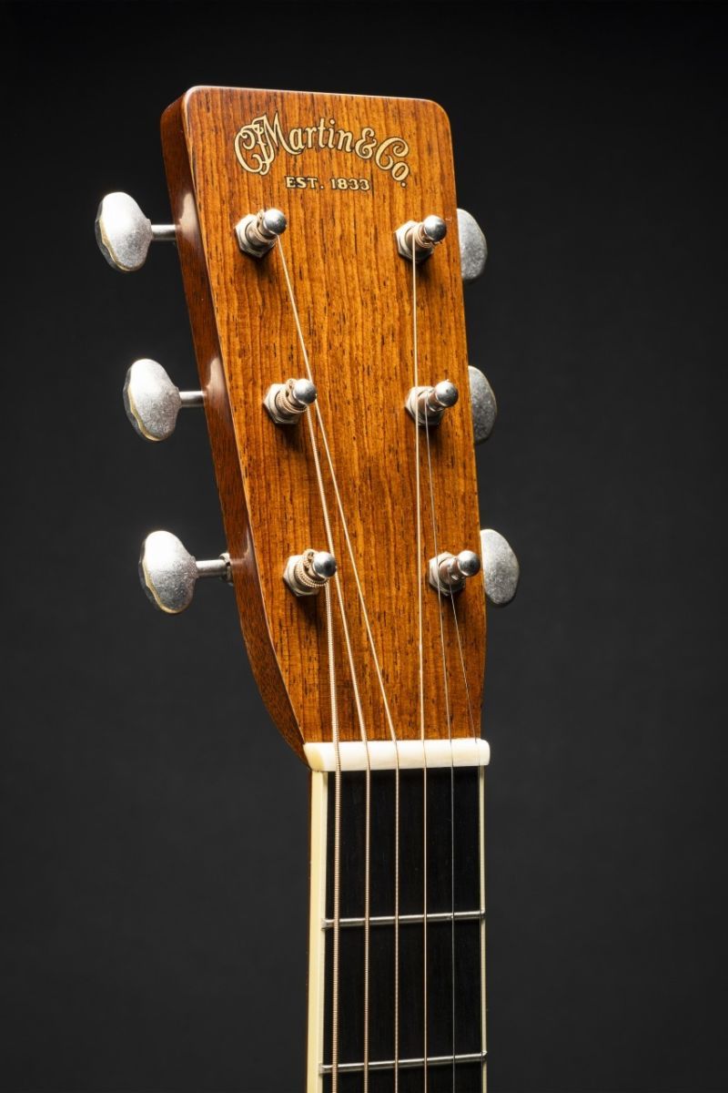 REMY MARTIN センタークリスタル C.F.Martin Guitar | ERIC CLAPTON 1995-2025 30th Anniversary