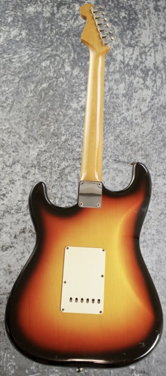 Briqhton エレキギター 1965 Stratocaster / 3Tone Sunburst [3.63kg] | 【クロサワ楽器店