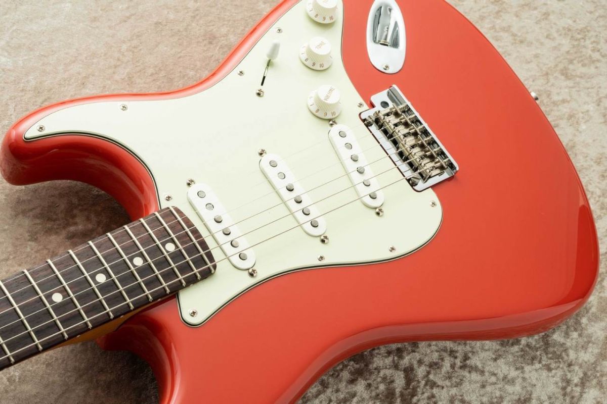 FSR American Professional II Stratocaster Roasted Maple -Fiesta 