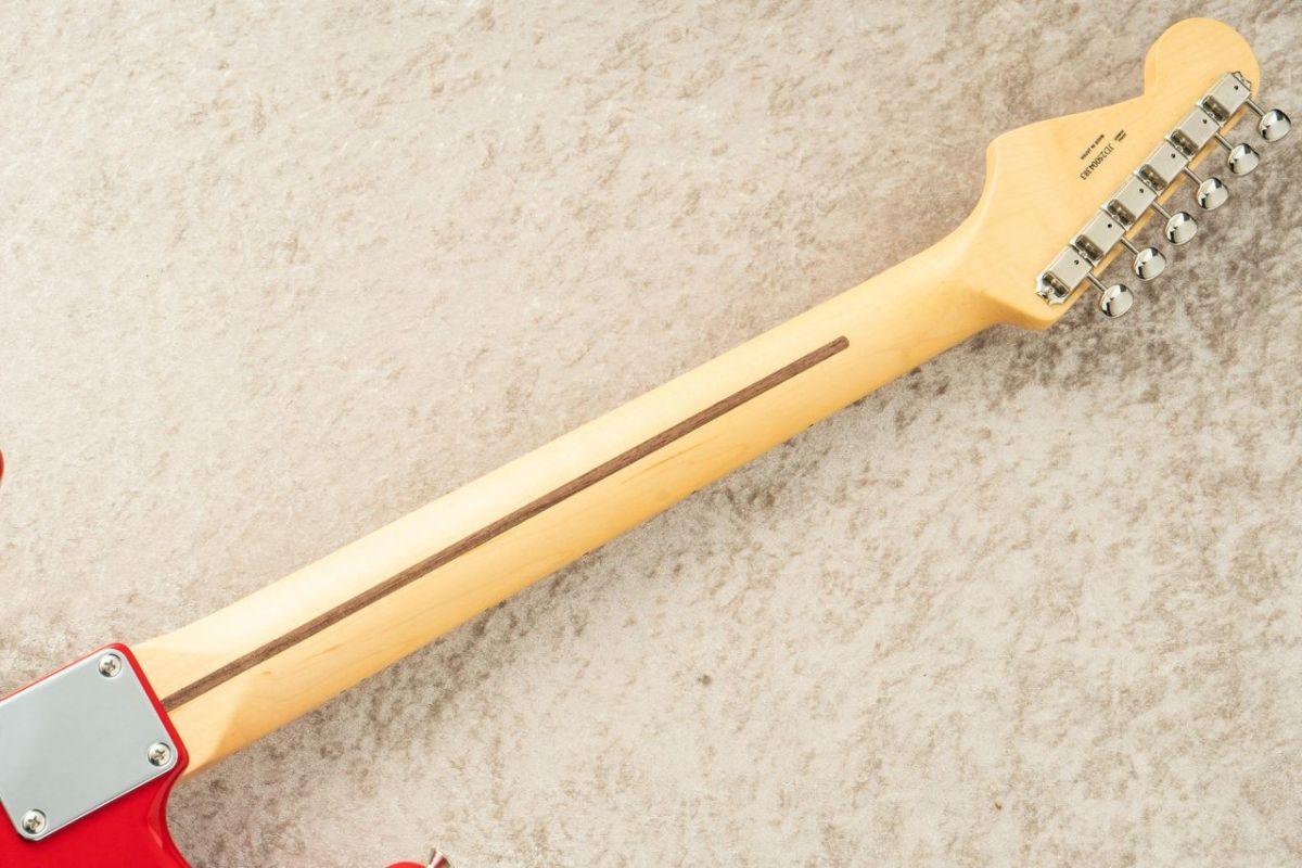 Made in Japan Hybrid II Stratocaster Maple Fingerboard -Modena Red