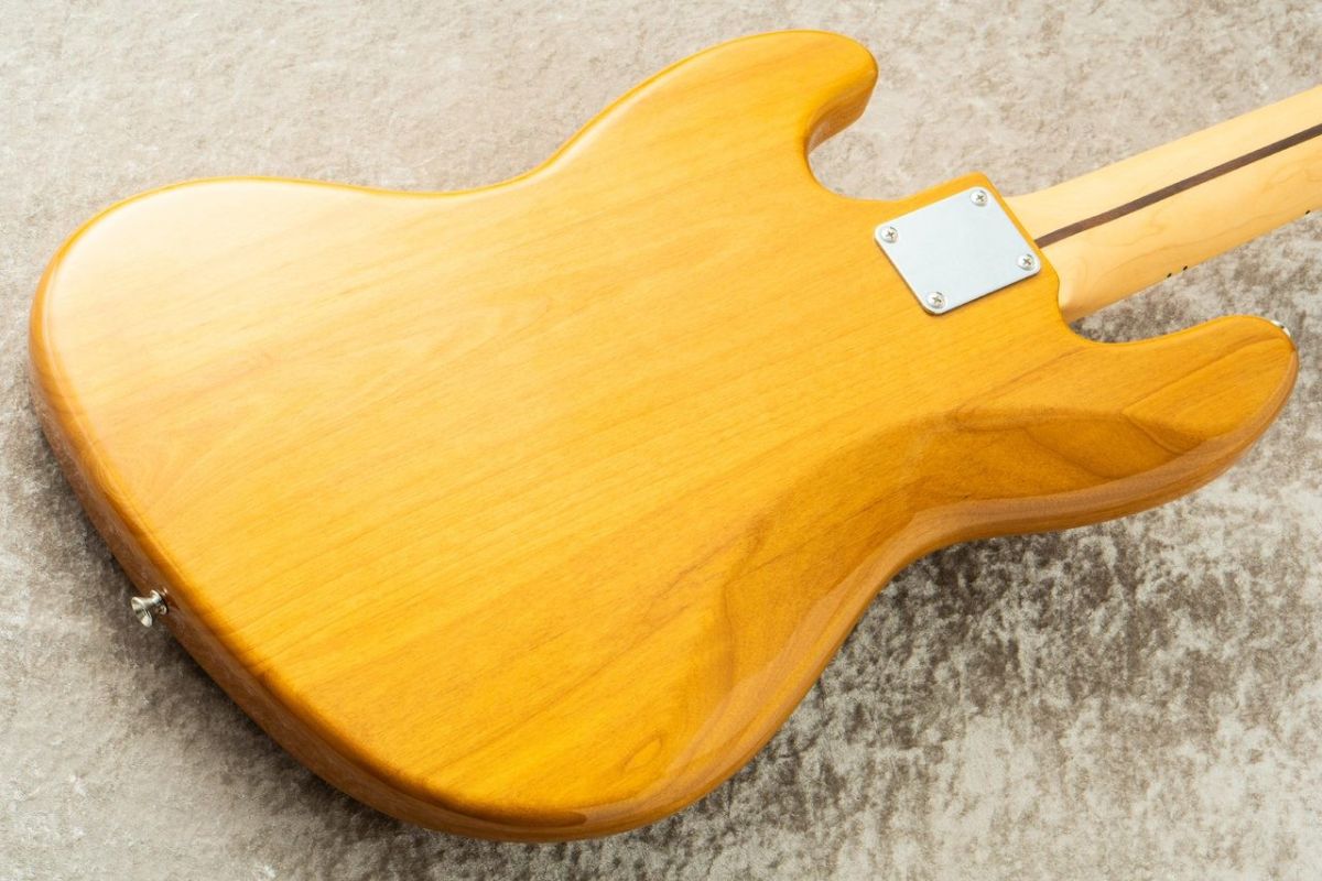 2335❣️ ジャズベース　ハードケース Amazon.co.jp: Fender Fender Hard Case Case, Std J Bass Blk