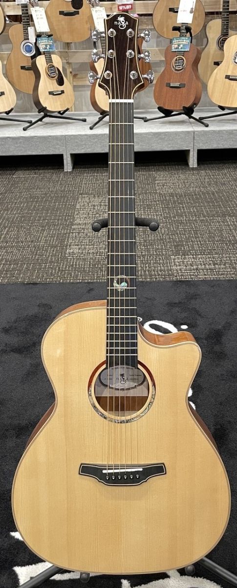 とにかく鳴るミニギター！Naga Guitars S-10GS Amazon | Naga Guitars ﾅｶﾞｷﾞﾀｰｽﾞ アコースティックギター S