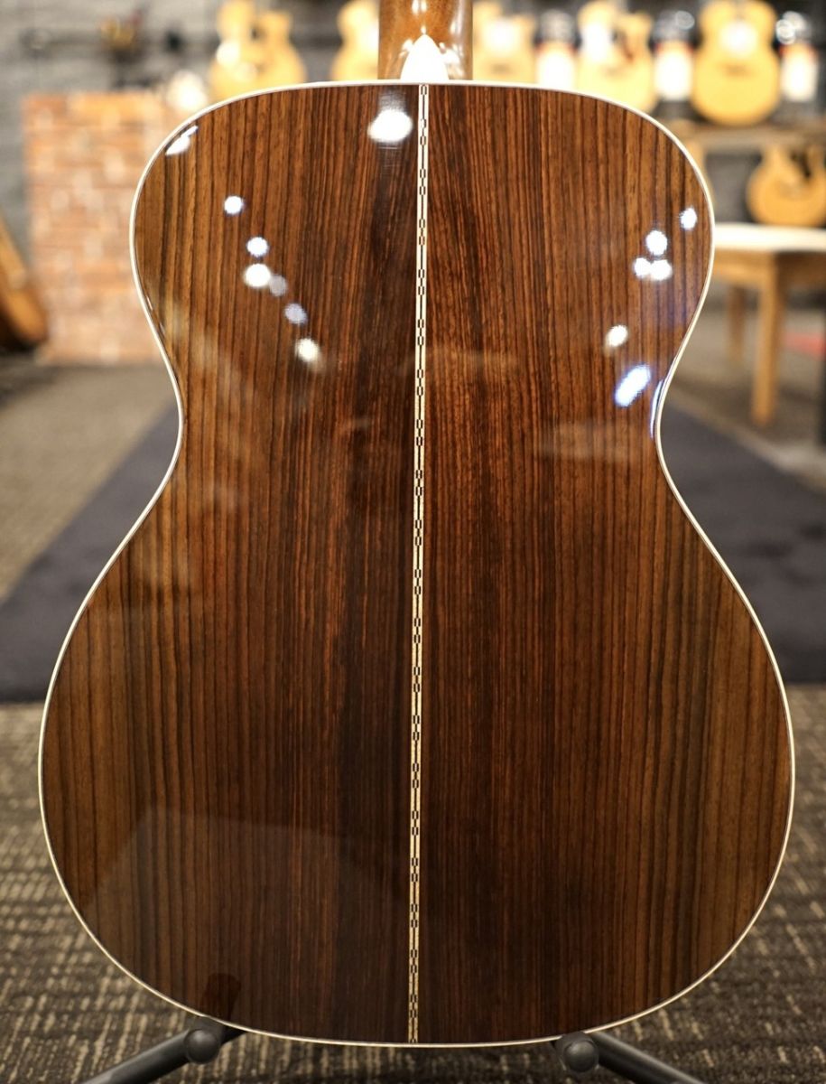 000-28 Brooke Ligertwood #2788032 | 【クロサワ楽器店