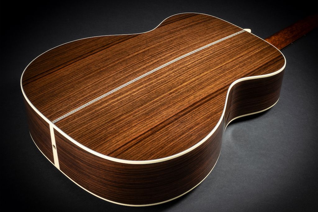 マーティン00028-EC Vintageエリッククラプトンモデル、ケース付 Martin【ご予約受付中!】000-EC 30th Anniversary【エリック