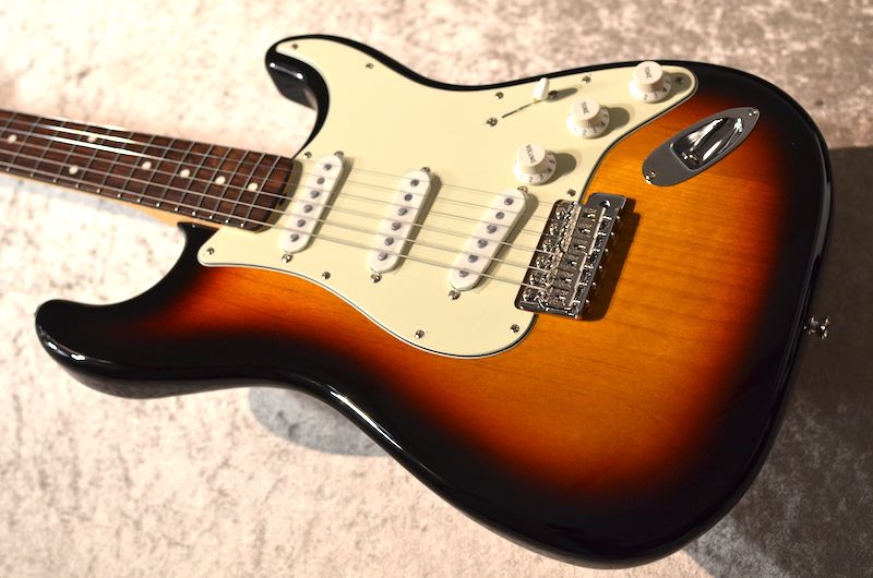FSR Made in Japan Traditional 60s Stratocaster ～3-Color Sunburst