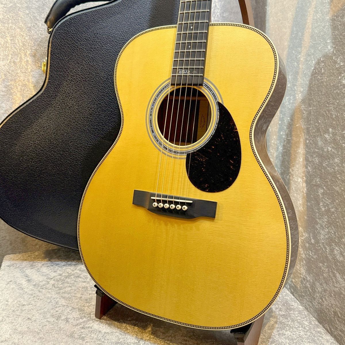 Martin ジョンメイヤーモデル Martin OM-28JM 20周年記念モデル発売決定！ | クロサワ楽器店公式ブログ