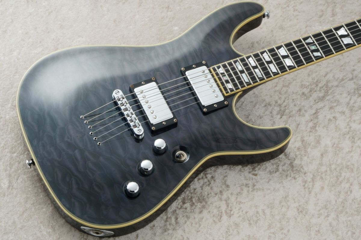 Schecter C-1 Custom セイモアダンカンPU搭載 コイルタップ付 Schecter C-1 Custom セイモアダンカンPU搭載 コイルタップ付 schecter