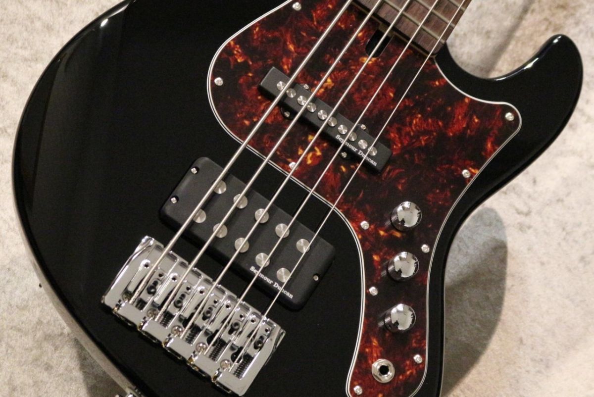 jungページ2 jungページ2 Graphpaper（グラフペーパー） / Selvage Denim Two