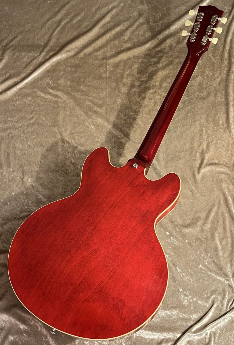 Historic Collection 1964 ES-335 Reissue VOS 60s Cherry sn131249
