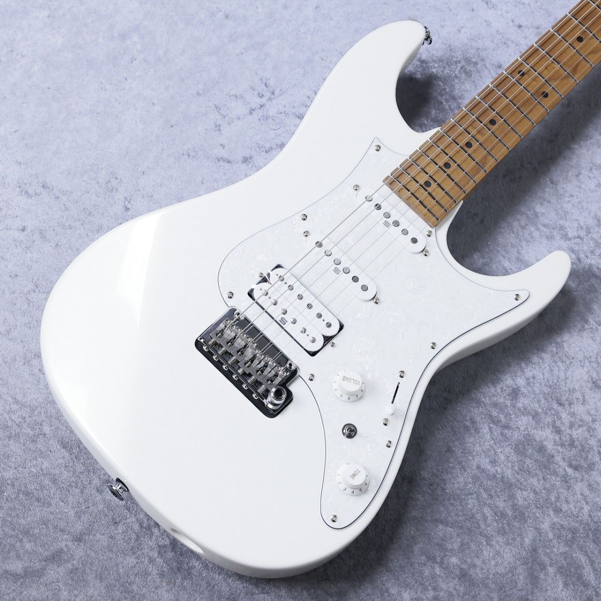 AZ2204 Parl Whaite | 【クロサワ楽器店オンラインショップ】いい楽器