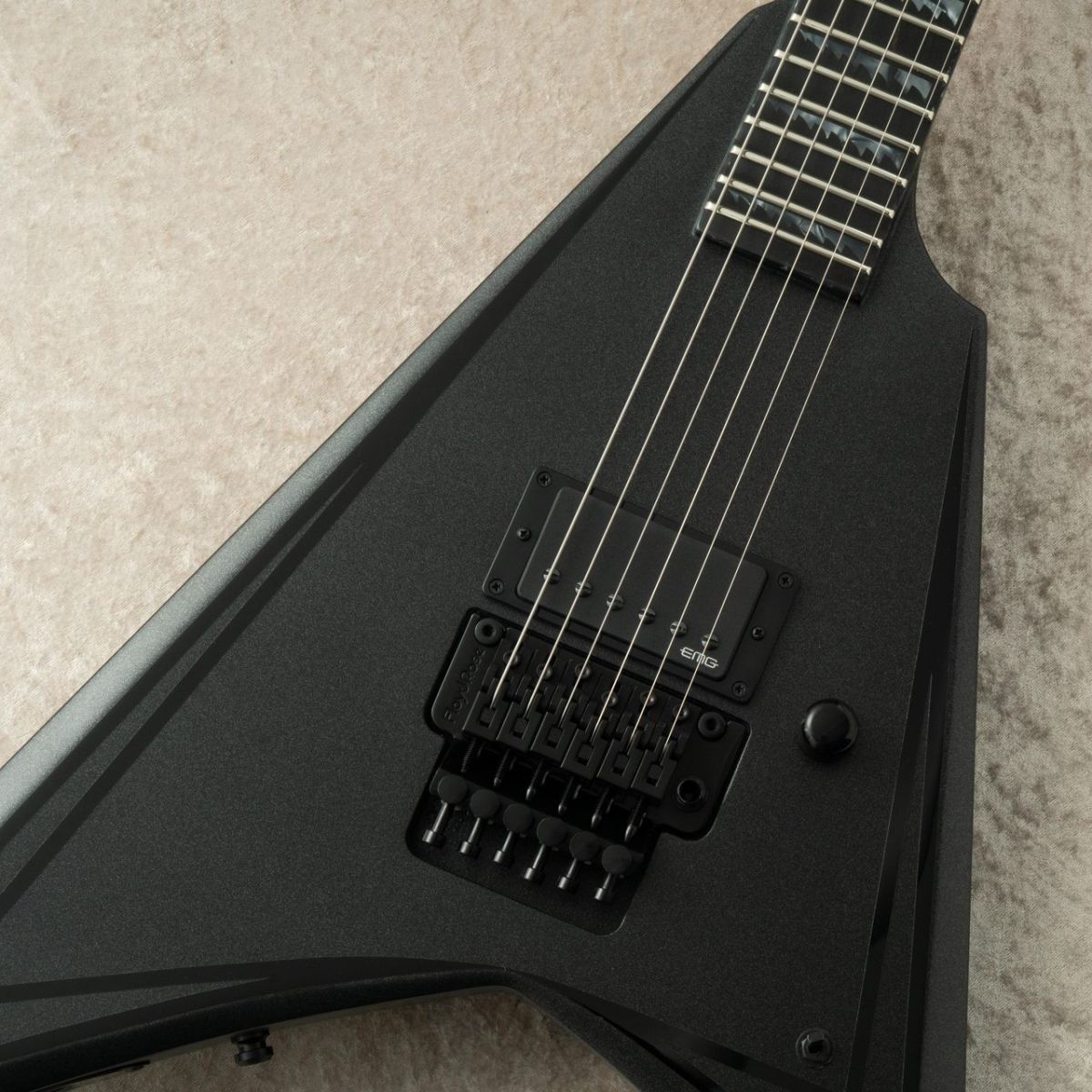 E-ALEXI BLACKY -Metallic Black Satin with Gloss Black