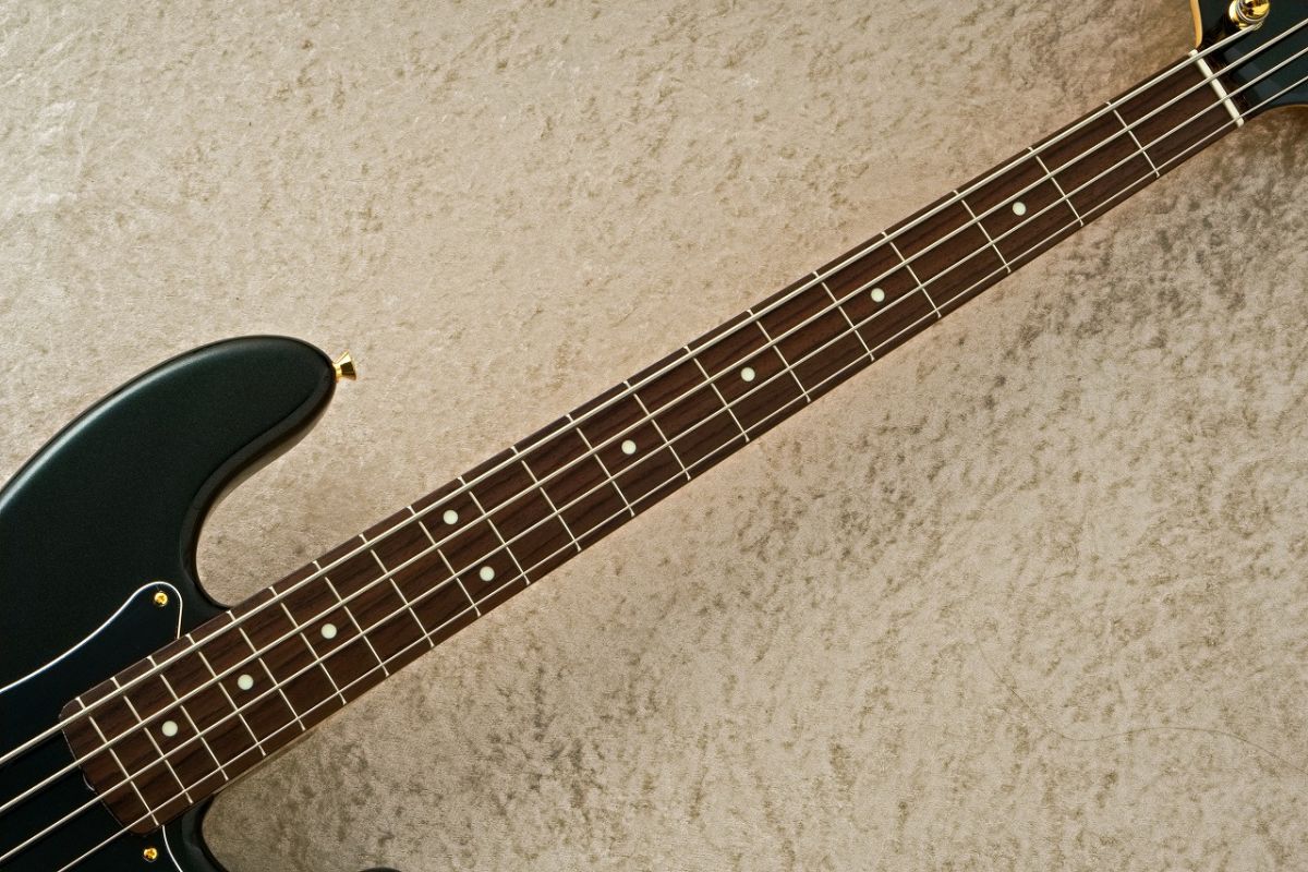 ベース Fender Japan Precision Bass Fender Made in Japan Traditional 60s Precision Bass (3-Color