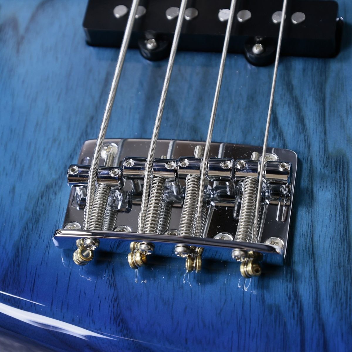 NJB100MBAH - See-Thru Blue Burst - | 【クロサワ楽器店 NJB100MBAH - See-Thru Blue Burst - | 【クロサワ楽器店