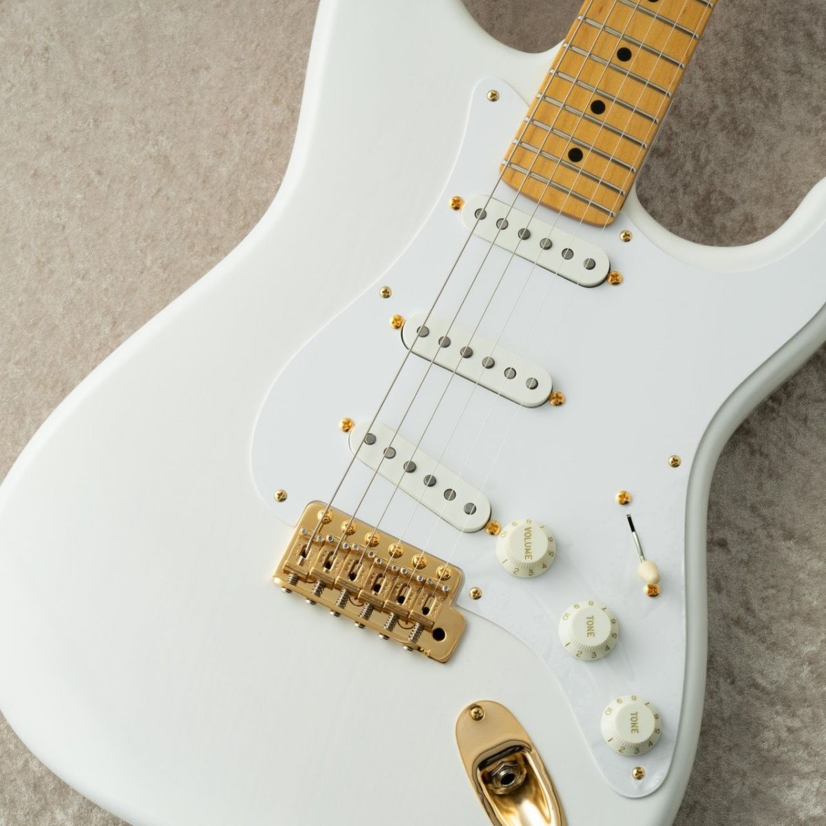 vanzandt エレキギター アイボリー STV-R1 w/Gold Parts -White Blonde- #10011 | 【クロサワ楽器店