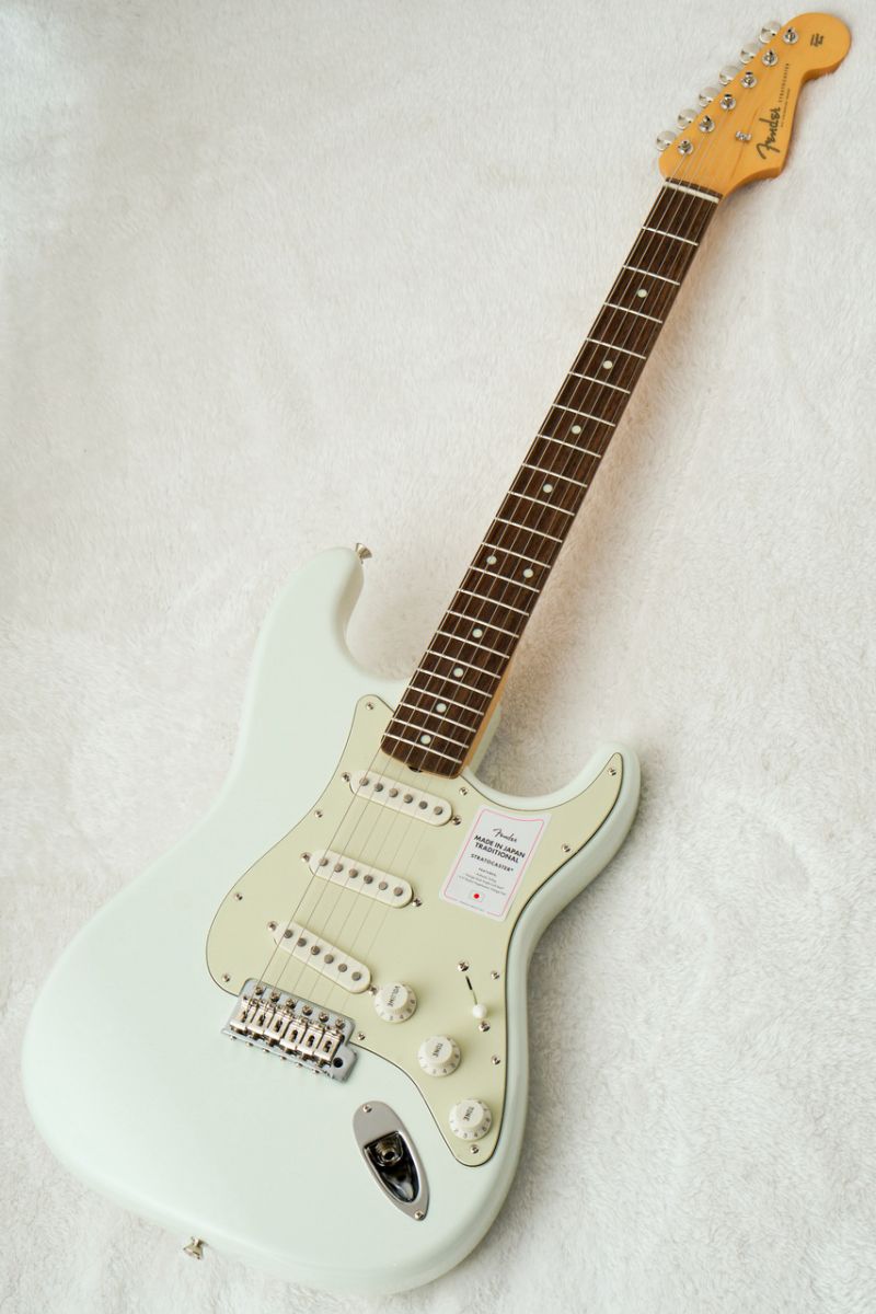 Made in Japan Traditional 60s Stratocaster Olympic White