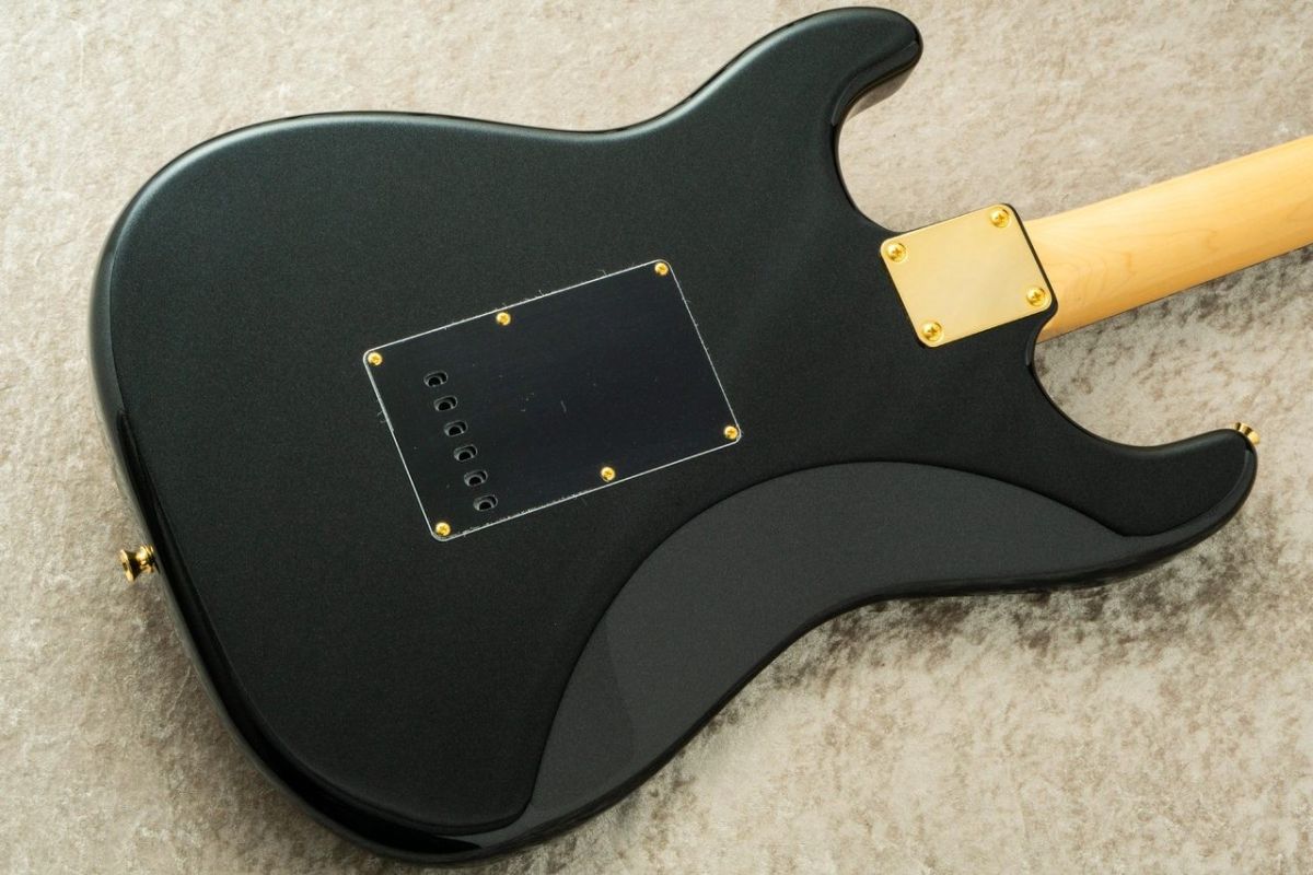 Fender Japan Stratocaster ブラック 超美品の中古ギター Fender Japan ST-STD BLK 税込販売価格 ￥49,800- 中古 入門者に