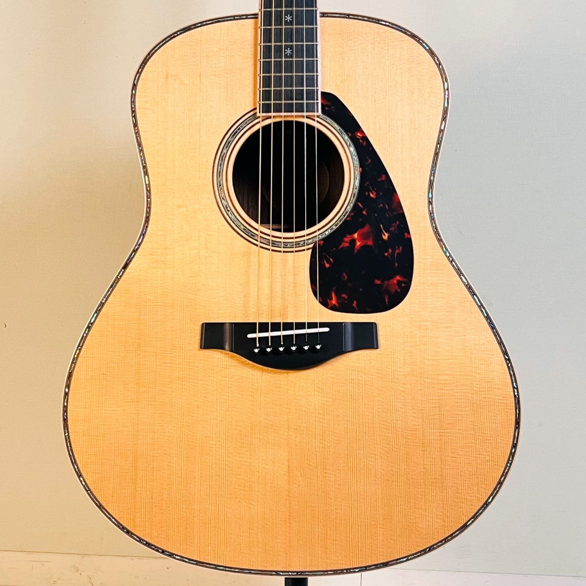 LL36 ARE | 【クロサワ楽器店オンラインショップ】いい楽器とのいい