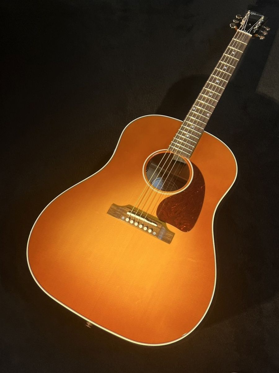 安い購入 J-45 Standard #20775069 Sunburst~ Cherry ~Heritage トップス