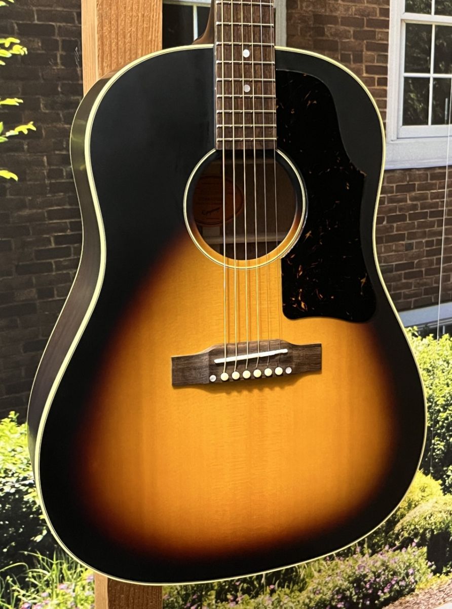 日本総本店】【このルックス間違い無し】Inspired by Gibson J 日本総本店】【このルックス間違い無し】Inspired by Gibson J