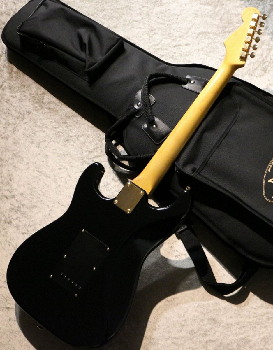 ST-C Black/R Gold Hard Wear #59102 | 【クロサワ楽器店オンライン
