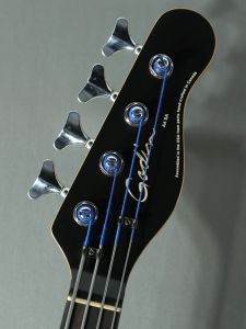 Godin ゴダン A4 Ultra Natural Fretless A/E エレクトリック