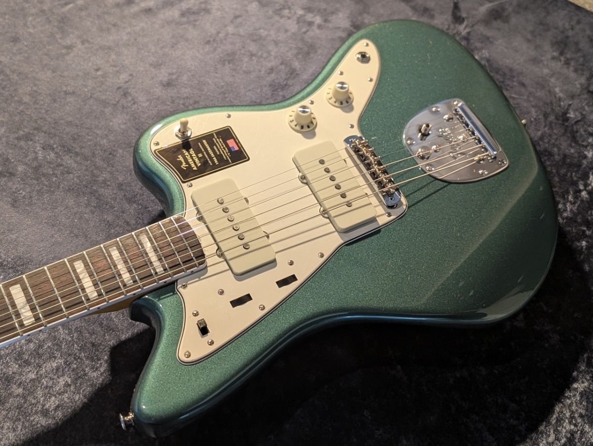 American Vintage II 1966 Jazzmaster -Sherwood Green Metallic