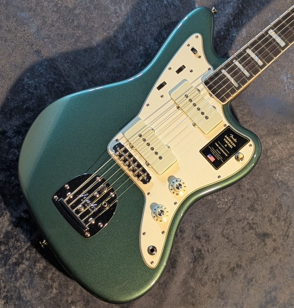 American Vintage II 1966 Jazzmaster -Sherwood Green Metallic