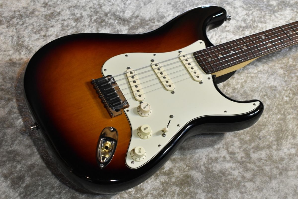 American Deluxe Stratocaster 3-Color Sunburst | 【クロサワ