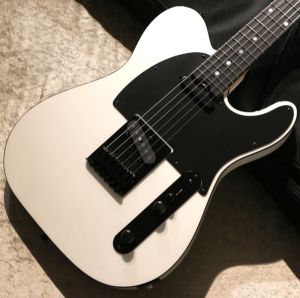 infinite Trad Fullsize T ~Pearl White~ #1917 【3.81kg】【ブラックアノダイズドピックガード】【ルミインレイ】【10-14Rコンパウンドラジアス・エボニー指板】【ステンレスフレット】【Mid Cシェイプメイプルネック】
